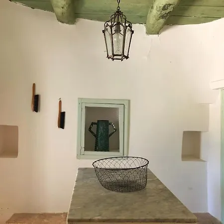 Trulli Vecchi Del Campolungo