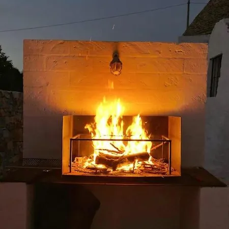 Villa Trulli Vecchi Del Campolungo *