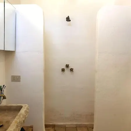 וילה Trulli Vecchi Del Campolungo *