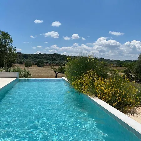 Trulli Vecchi Del Campolungo