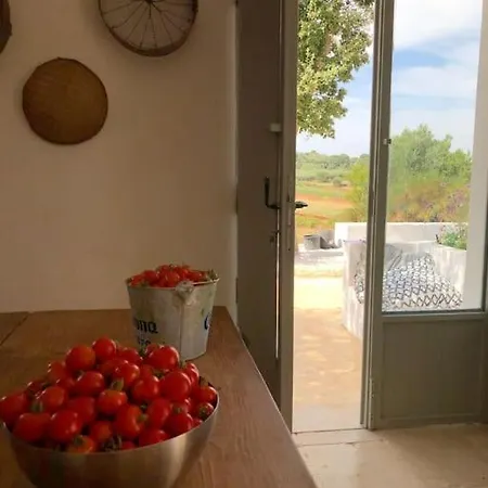 וילה Trulli Vecchi Del Campolungo
